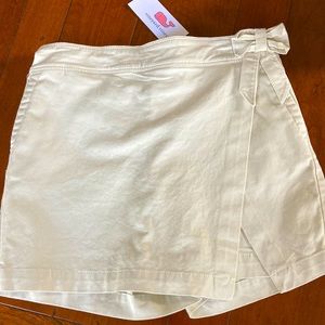 NWT Vineyard Vines poplin skort in crisp tan sz 12